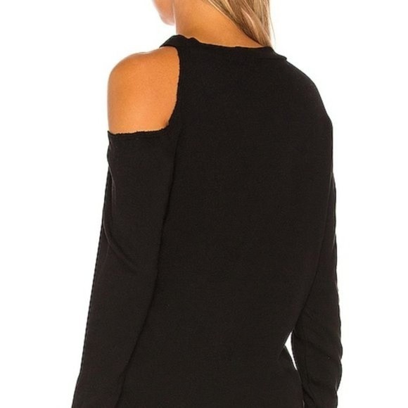 NWT La Made X Revolve  Bare Shoulder Tunic Oversized Swing Top XS - Picture 2 of 5